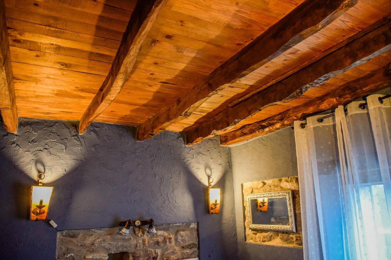 Posada El Rincon De Babia La Cueta Bagian luar foto
