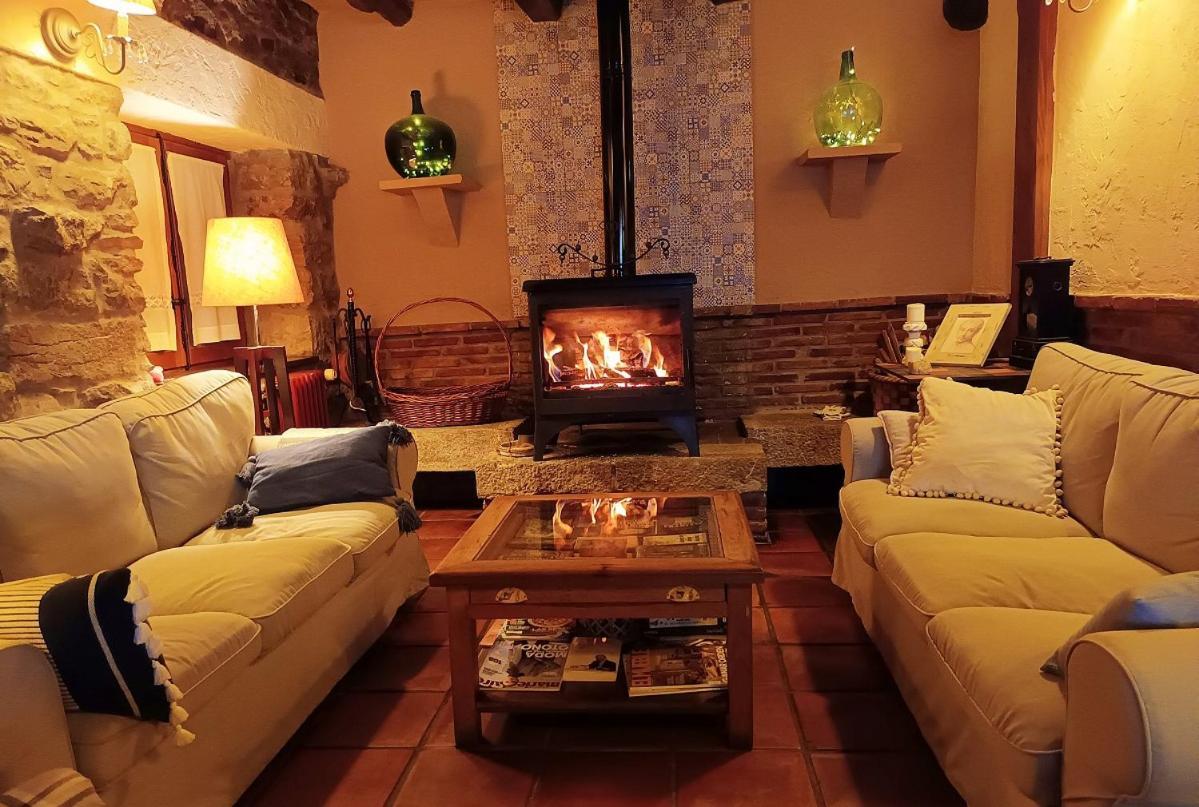 Posada El Rincon De Babia La Cueta Bagian luar foto